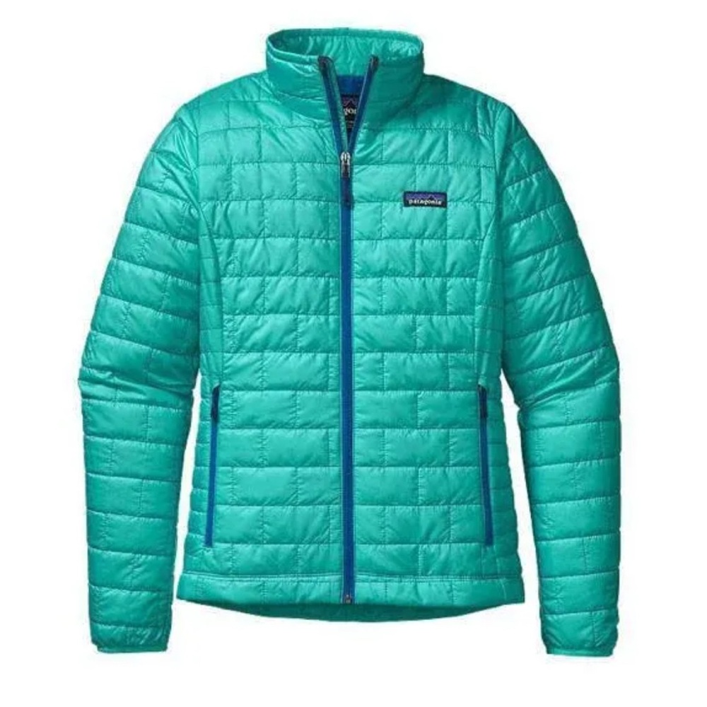 Women’s Patagonia Nanopuff Jacket.